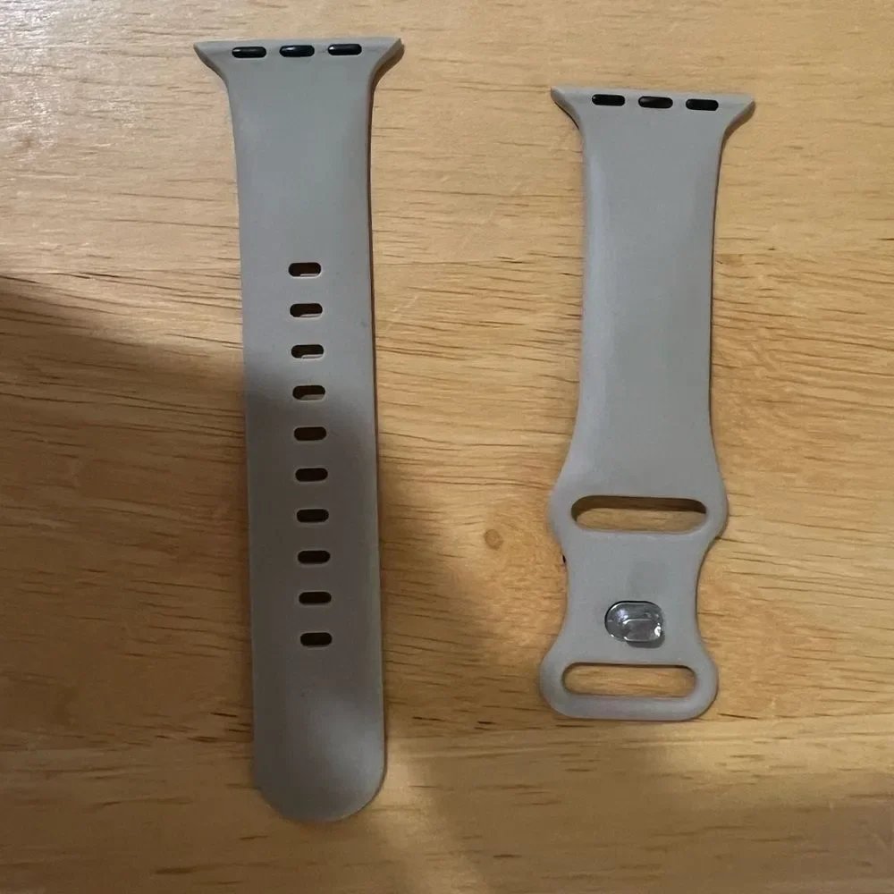 The Unbranded Brand apple watch